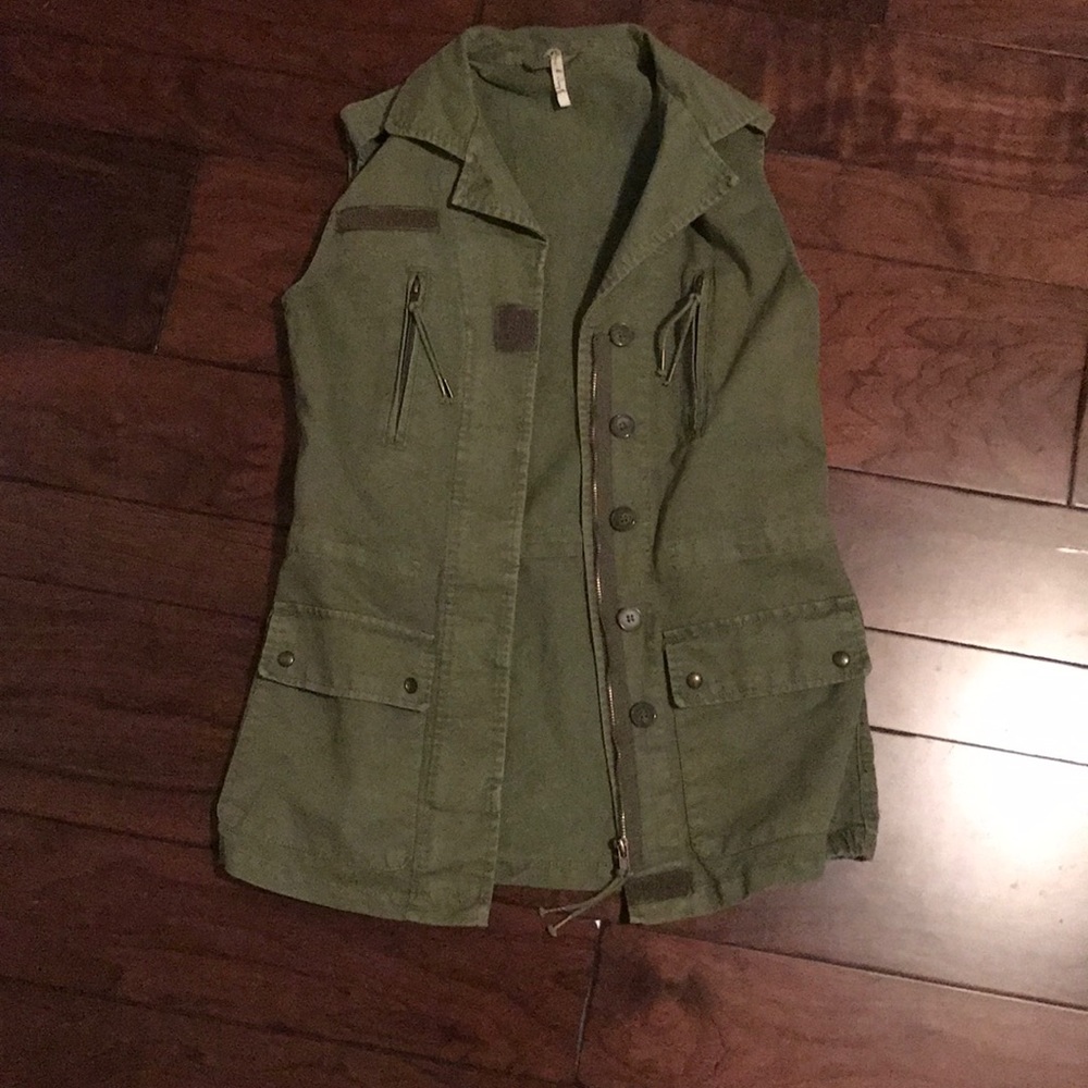 Army green vest